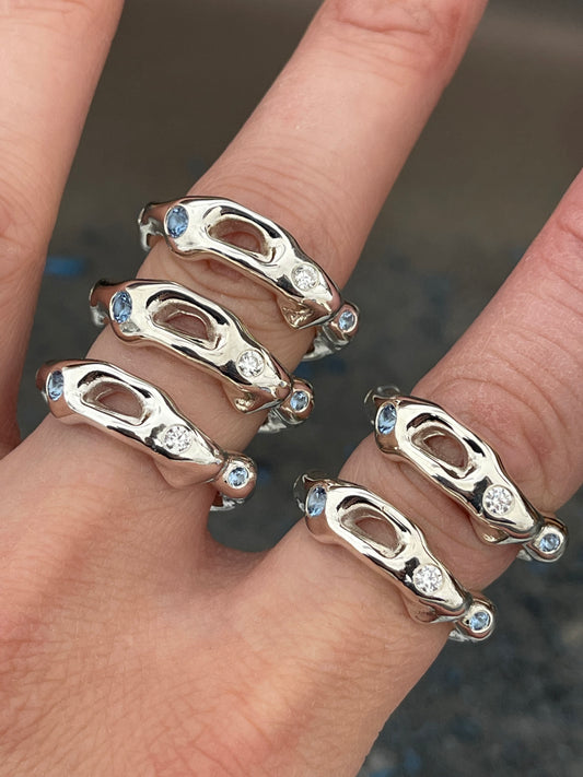 LAVA N°02 Ring with gemstones