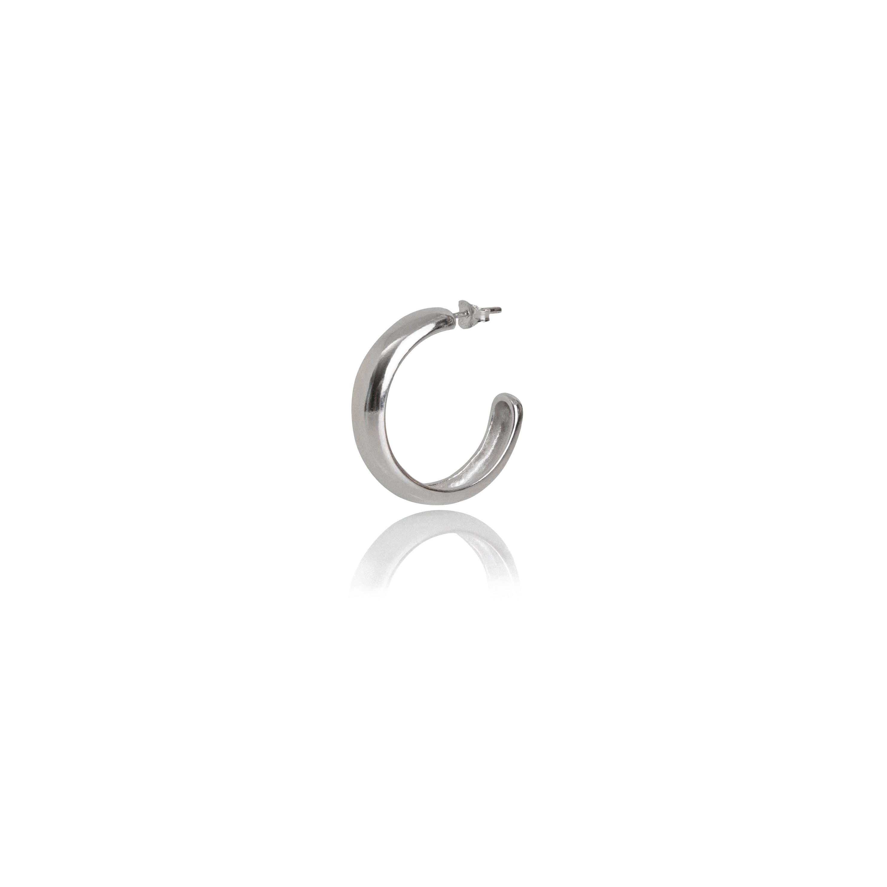 CLASSIC Sculpted Hoop Earrings