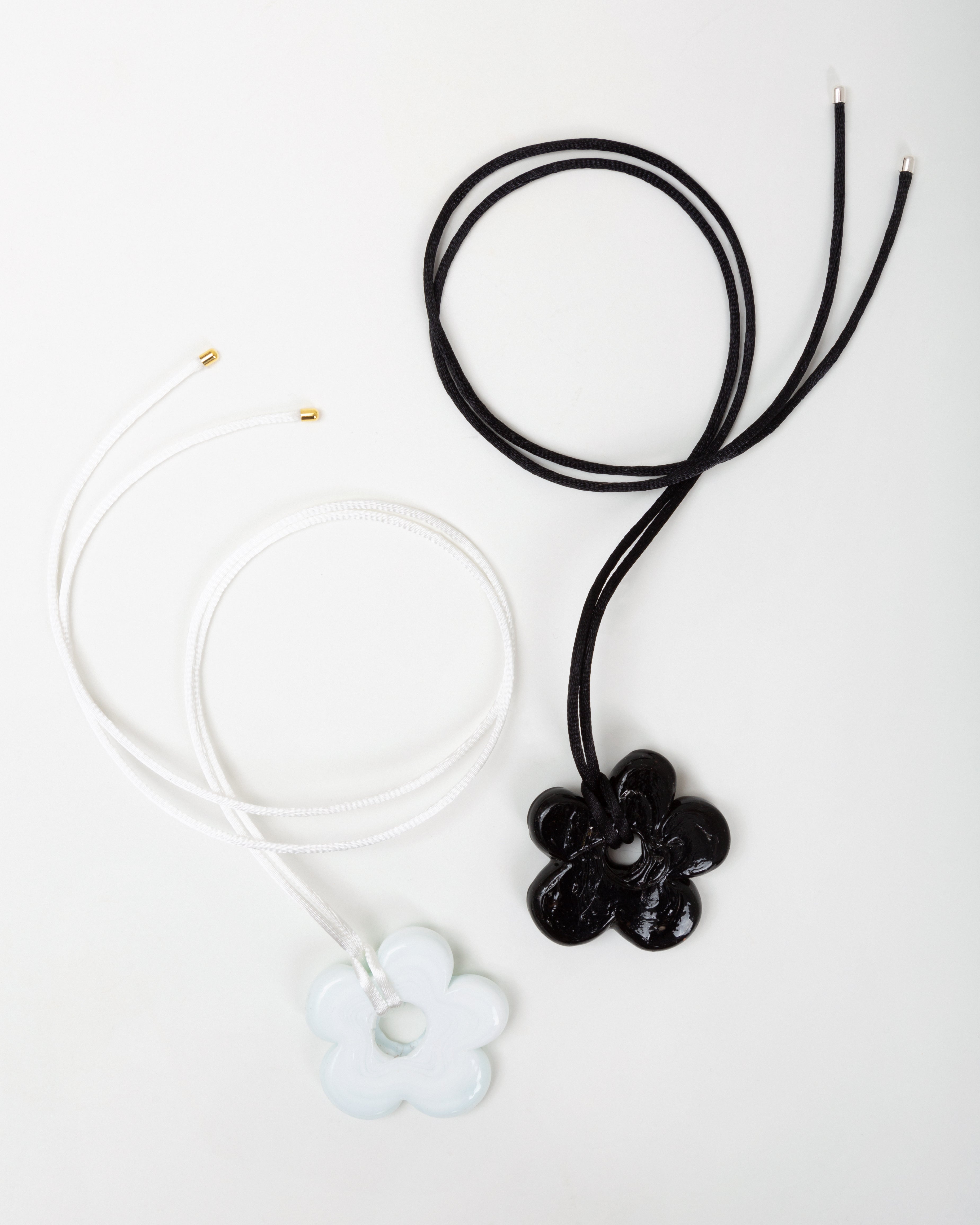 COSMIC LARGE GLASS FLOWER Necklace