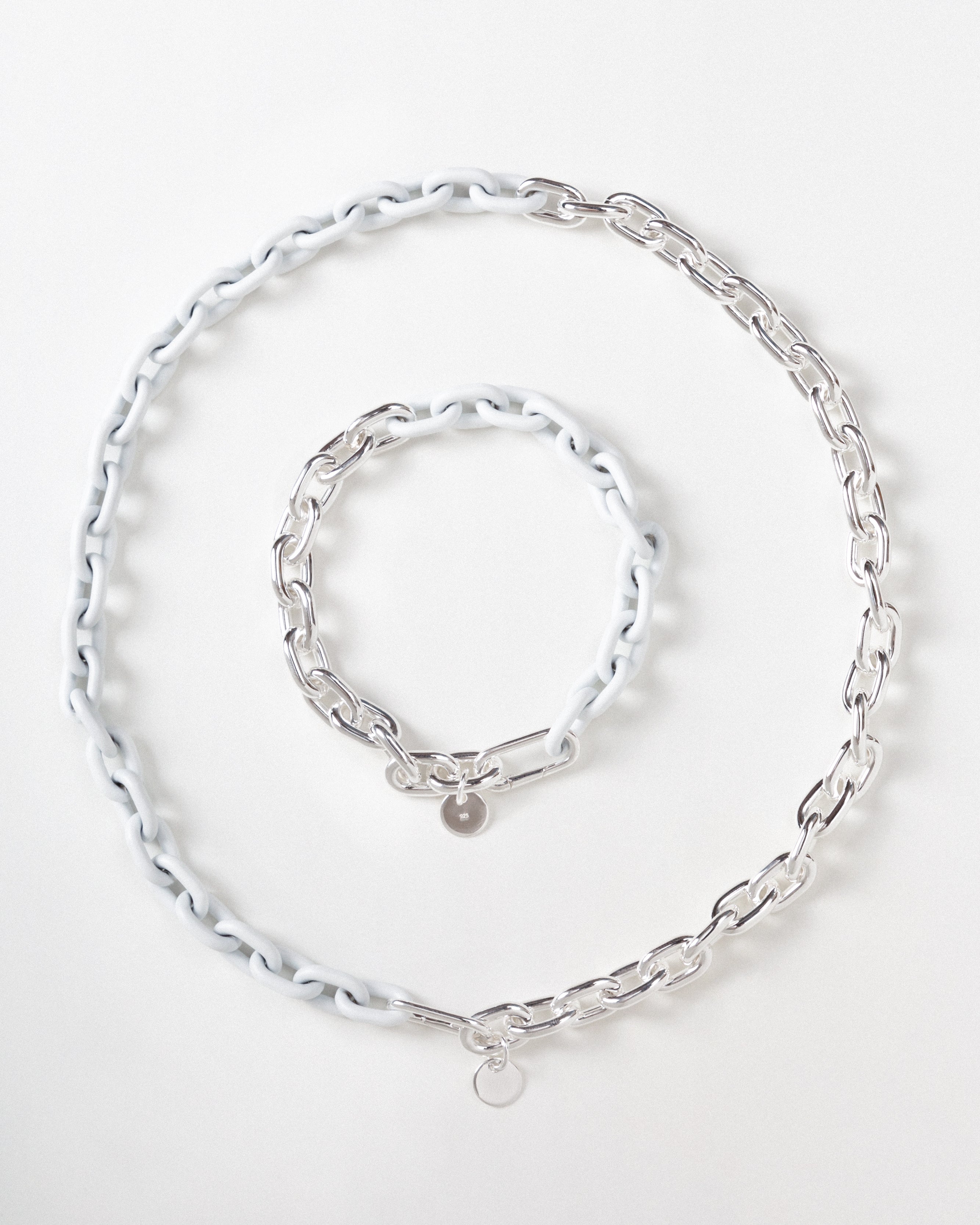 MOITIÉ-MOITIÉ - White Dipped Chain Bracelet