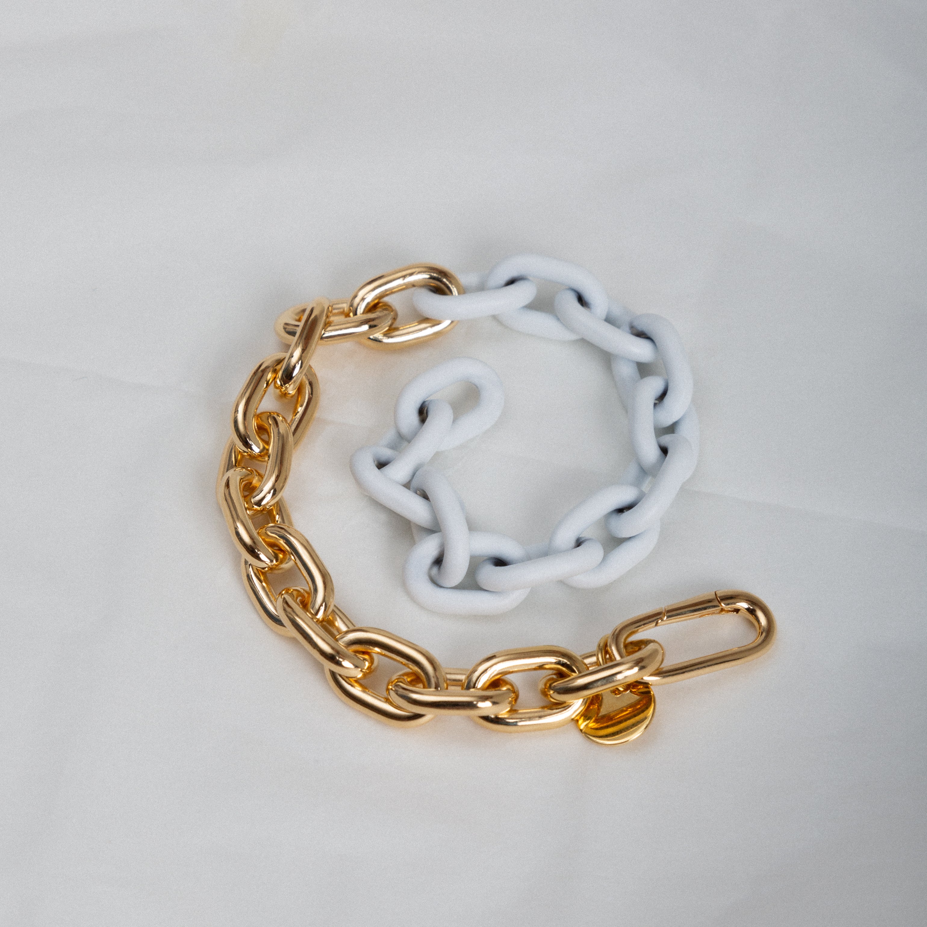 MOITIÉ-MOITIÉ - White Dipped Chain Bracelet