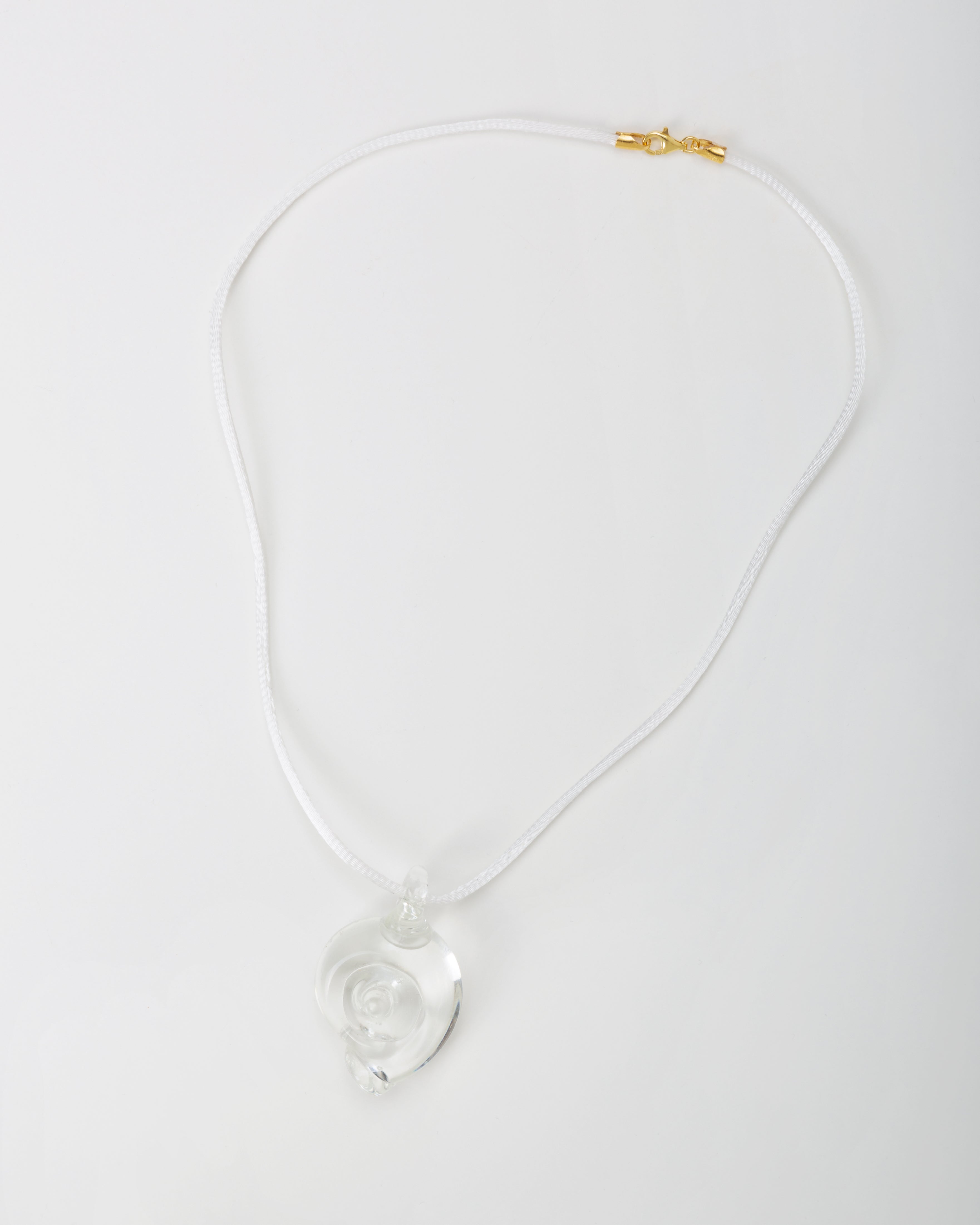 GLASS SHELL Necklace