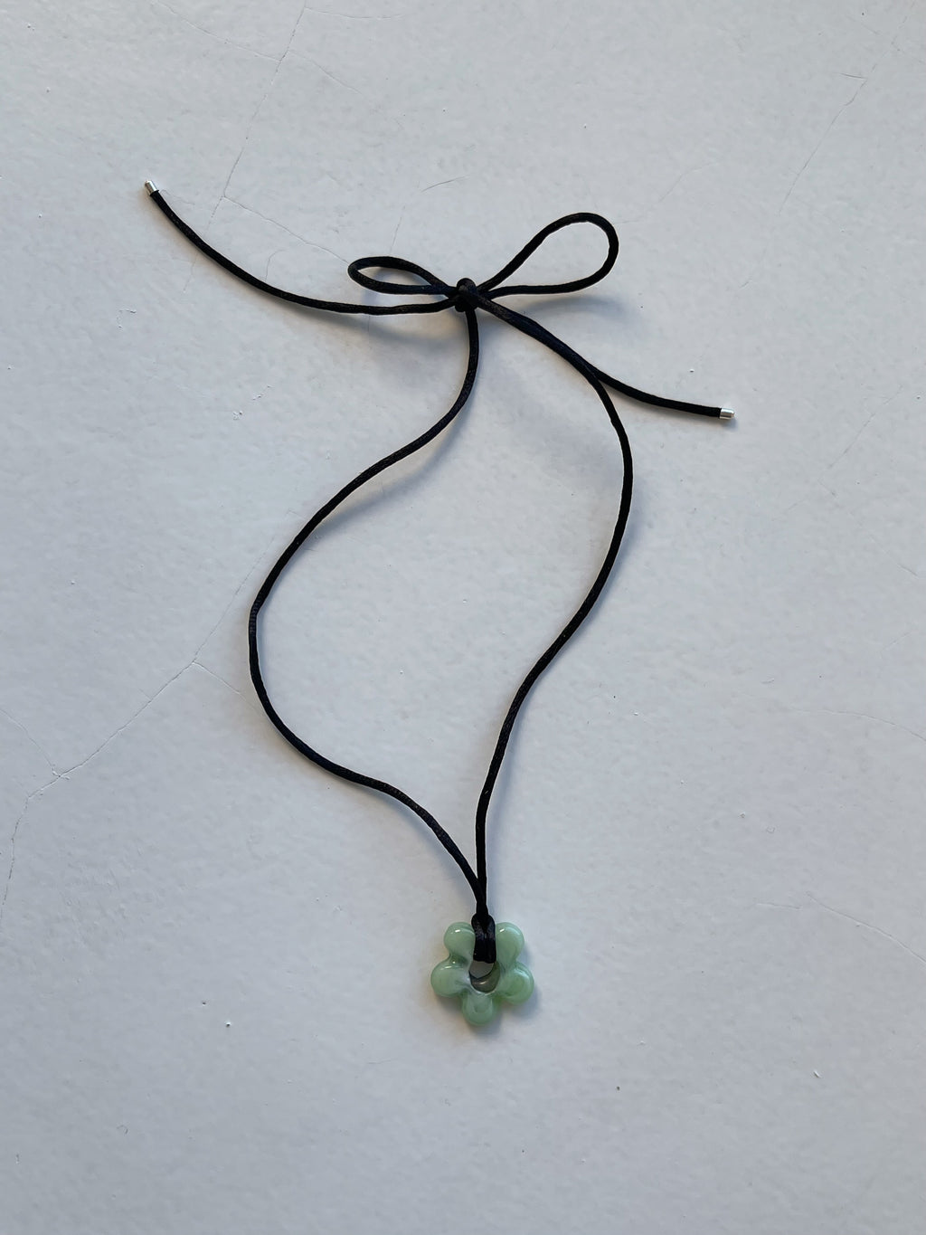 COSMIC MEDIUM GLASS FLOWER Necklace